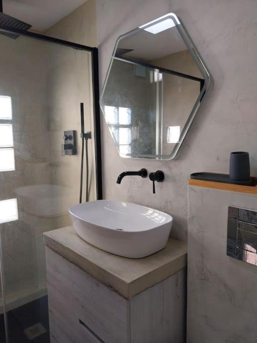 La Bellamar - Apartamento En Primera Linea Mar- Daire Premiá de Mar Dış mekan fotoğraf
